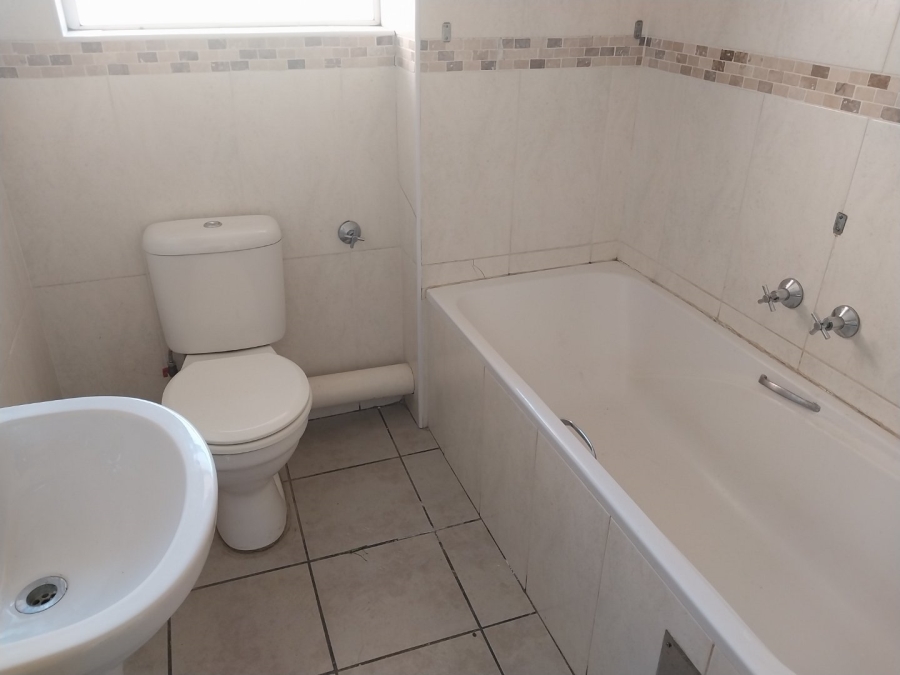 2 Bedroom Property for Sale in Bult South North West